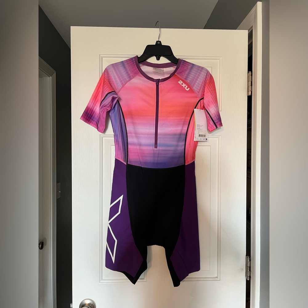 2XU Women’s Aero Sleeved Tri Suit